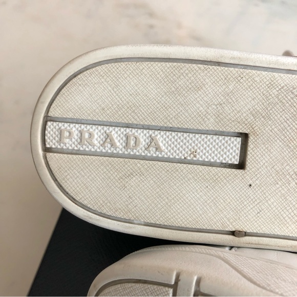 Prada Sneaker Red and white size 37.5 - Picture 10 of 14